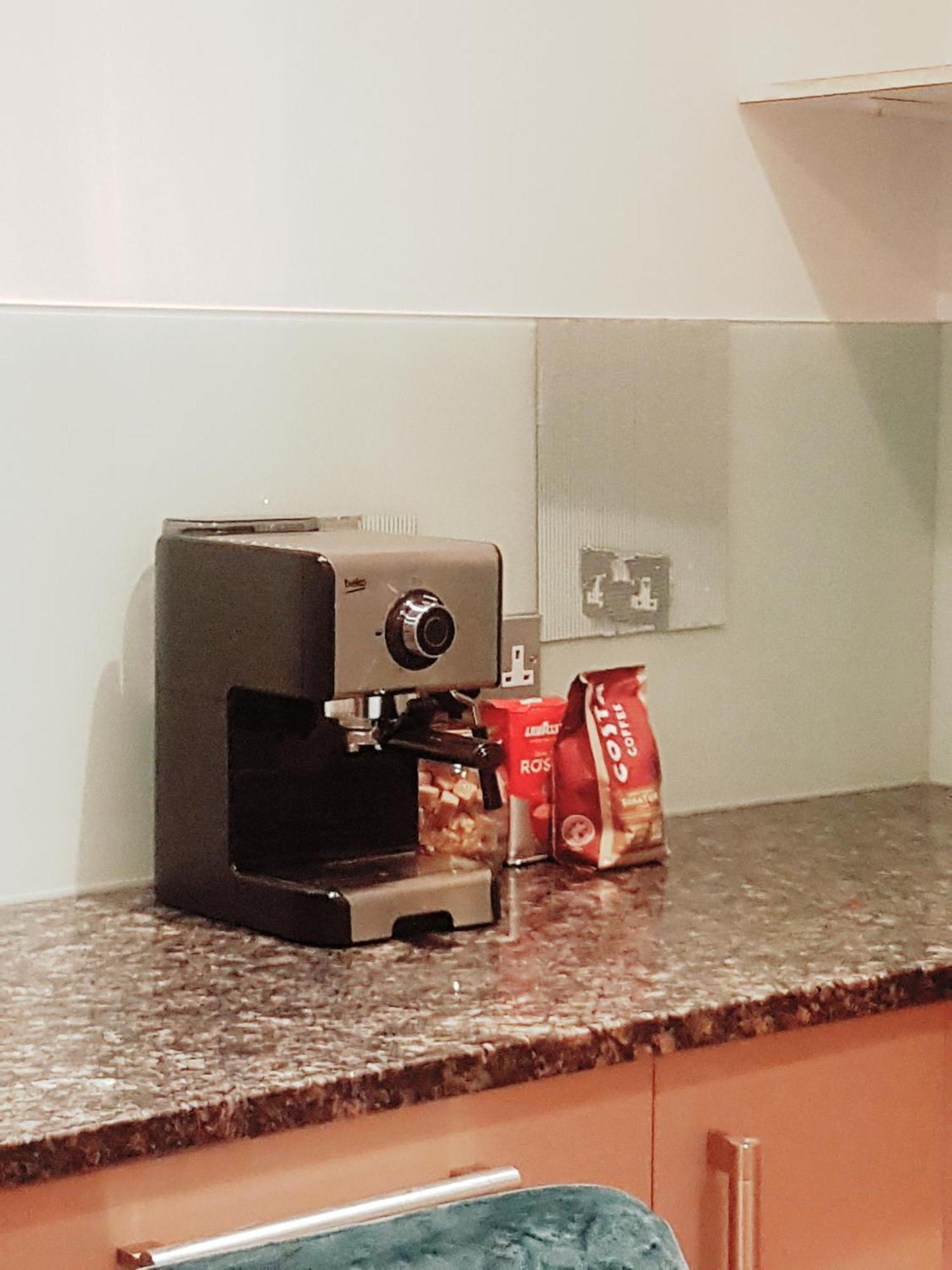 London City View Apartment, Short Walk To Tower Bridge, Free Parking 外观 照片